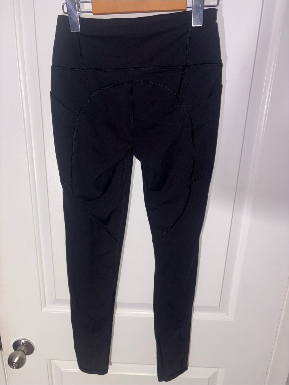 PINK Victoria's Secret Black Leggings - Picture 2 of 3